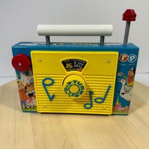 Fisher Price TV Radio Wind Up Musical Toy Farmer In The Dell 1960s Vintage Works